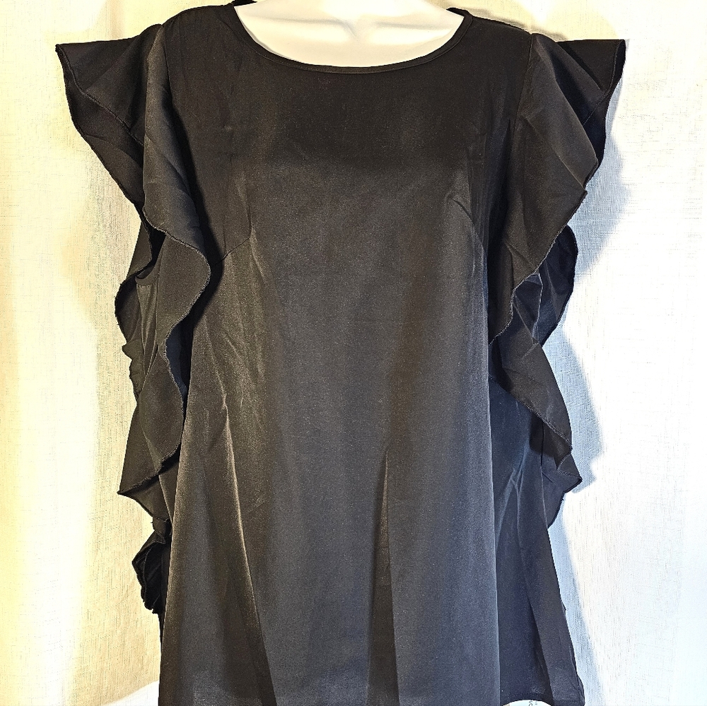2/$20 BloomChic US 12 Ruffled Top